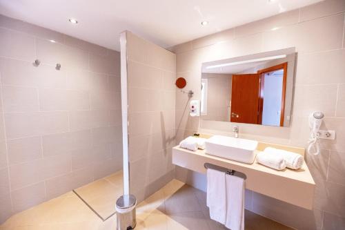 Apartamento de 2 dormitorios del hotel Vistasur. Foto 6