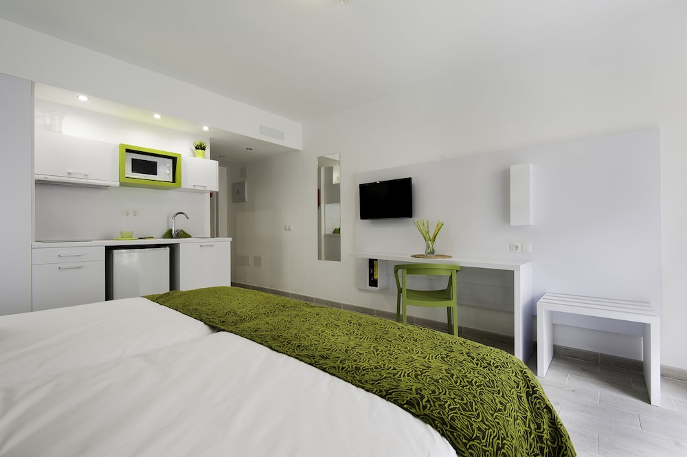 Estudio with Balcony del hotel Kn Columbus. Foto 1