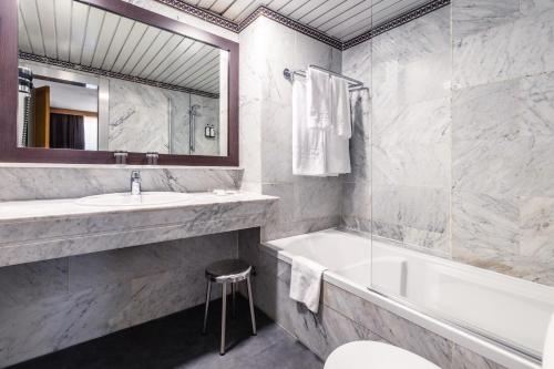 Habitación Doble del hotel Catalonia Oro Negro. Foto 5