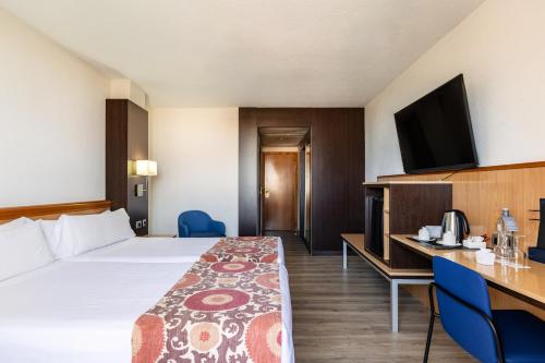 Habitación Doble Premium del hotel Catalonia Oro Negro. Foto 1