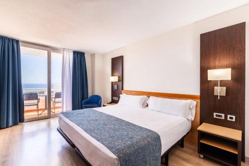 Habitación Doble Premium del hotel Catalonia Oro Negro. Foto 4