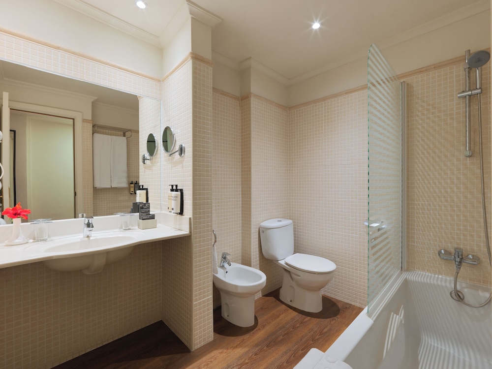 Habitación doble Vista Mar Balcón o Terraza 1 Cama doble del hotel H10 Las Palmeras. Foto 4