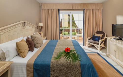 Suite Familiar del hotel Gran Oasis Resort. Foto 4