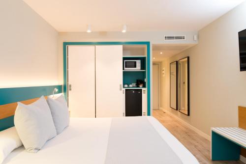 Habitación Doble con vistas a la piscina del hotel Vanilla Garden Boutique - Adults Only. Foto 5