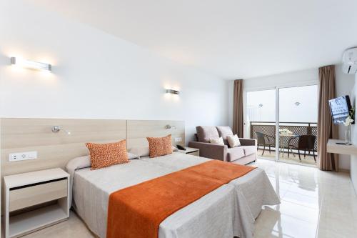 Estudio Balcón o Terraza Sofá Cama incluido del hotel Globales Tamaimo Tropical. Foto 8