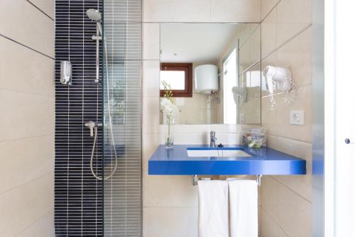 Apartamento Balcón o Terraza 1 habitación Sofá Cama incluido 2 Camas individuales del hotel Globales Tamaimo Tropical. Foto 6