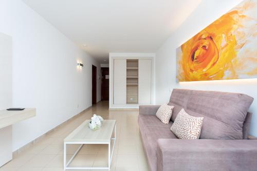 Apartamento 1 habitación Sofá Cama incluido 2 Camas individuales del hotel Globales Tamaimo Tropical. Foto 3