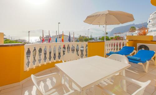Apartamento de 1 dormitorio con vistas al mar del hotel El Marques Palace. Foto 12