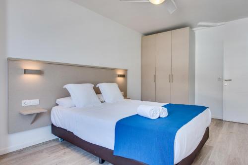 Apartamento de 1 dormitorio con vistas al mar del hotel Vigilia Park. Foto 1