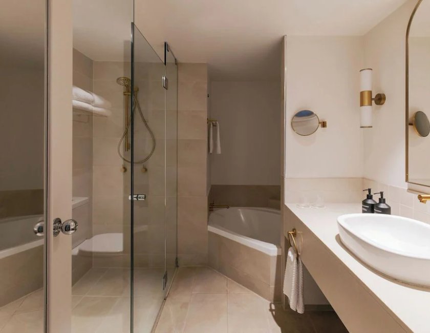 Habitación doble Vista Rio 1 Cama king Normal del hotel Elysium Noosa Resort - MGallery Collection. Foto 6