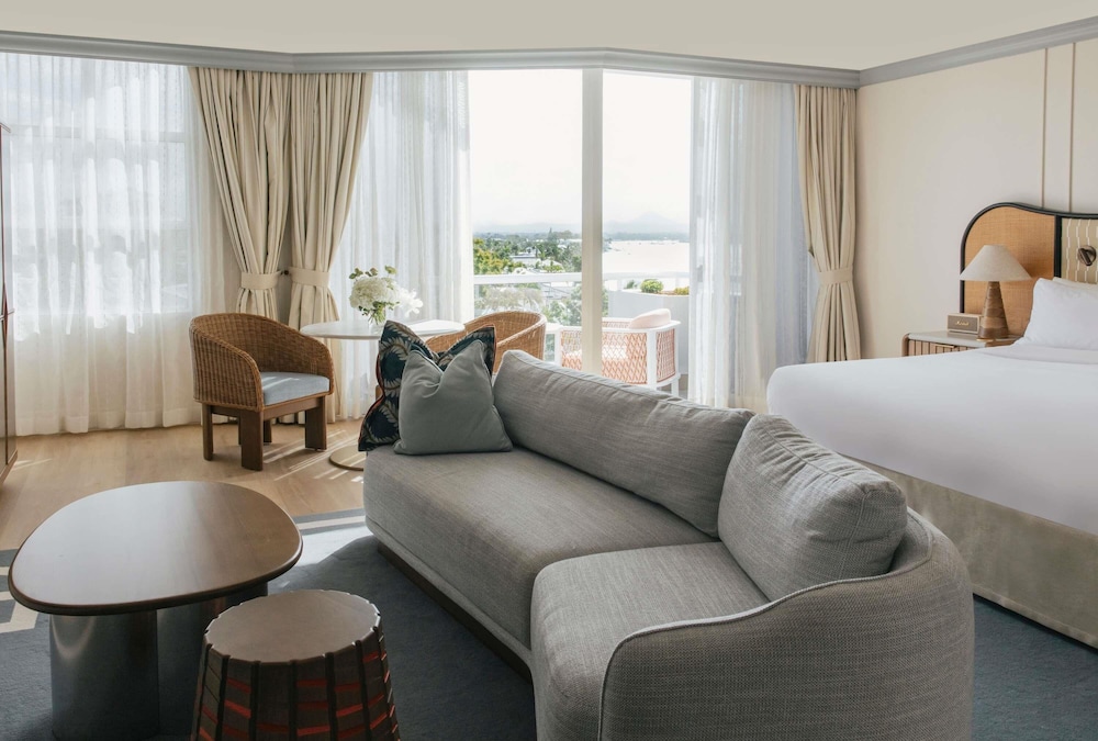 Suite Junior con Vistas Panorámicas al Río del hotel Elysium Noosa Resort - MGallery Collection. Foto 8
