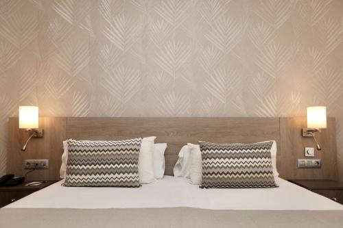 Habitación Doble Económica del hotel Puerto Palace. Foto 2