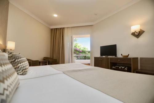 Habitación Doble Estándar del hotel Puerto Palace. Foto 3