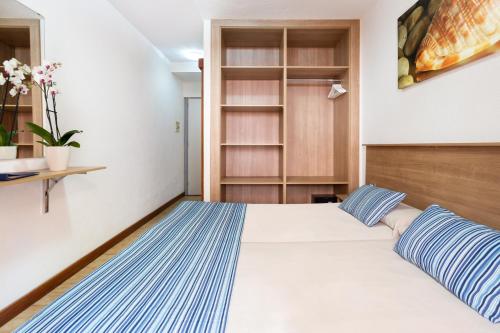 Habitación Doble para uso individual del hotel Globales Acuario. Foto 1