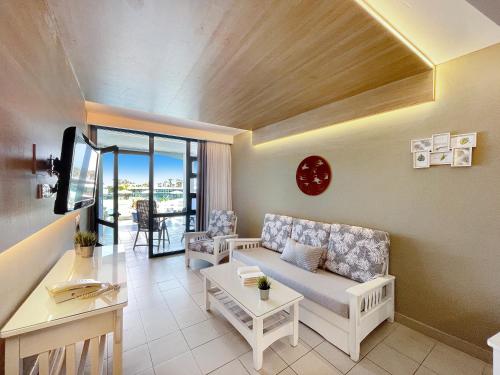 Apartamento del hotel Gran Amadores. Foto 2