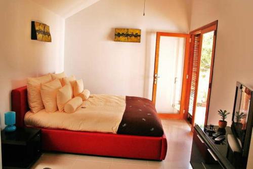 Habitación Doble Deluxe del hotel Birdcage Gay Resort - Adult Only. Foto 14