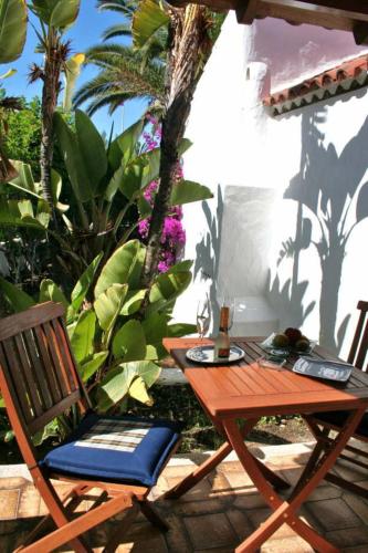 Habitación Doble Deluxe del hotel Birdcage Gay Resort - Adult Only. Foto 16