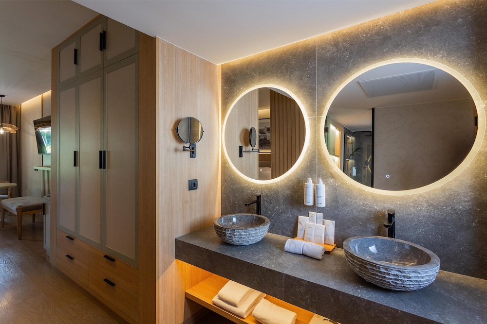 Suite junior del hotel Radisson Resort and Residences Tenerife - Adults Only. Foto 1