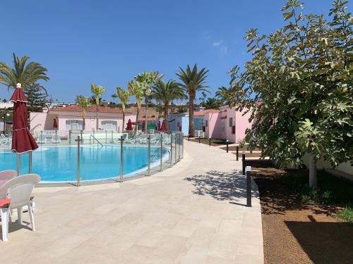 Bungalow de un dormitorio del hotel Bungalows Tisaya Golf. Foto 28