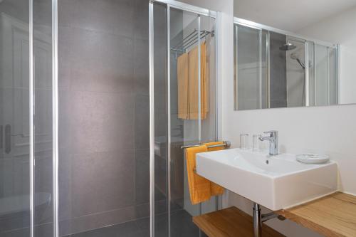 Bungalow de un dormitorio del hotel Bungalows Tisaya Golf. Foto 26