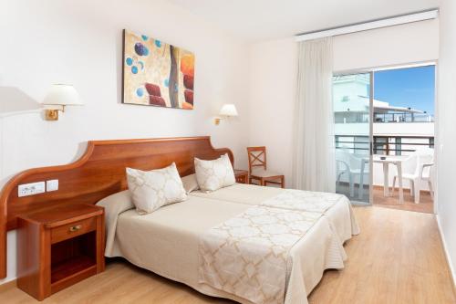 Habitación Familiar del hotel Hc Magec. Foto 5