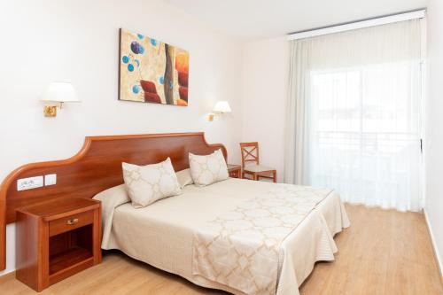 Habitación Familiar del hotel Hc Magec. Foto 3