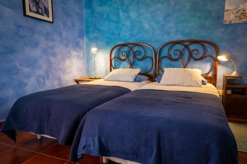 Twin Room with Terrace del hotel Casa Luna. Foto 8