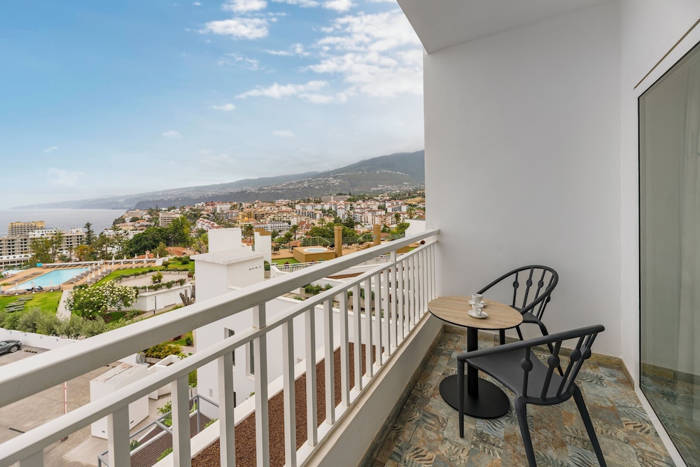 Habitación Premium doble del hotel Tui Blue Atlantic Hills. Foto 3