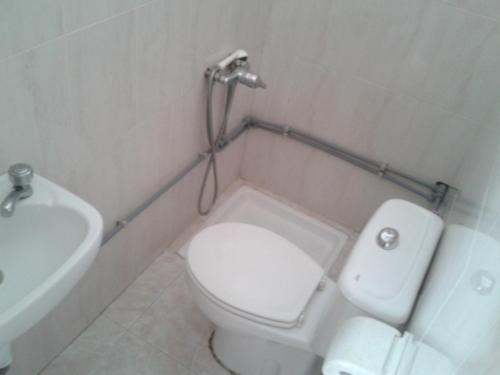 Habitación Individual con baño privado del hotel Falow. Foto 7