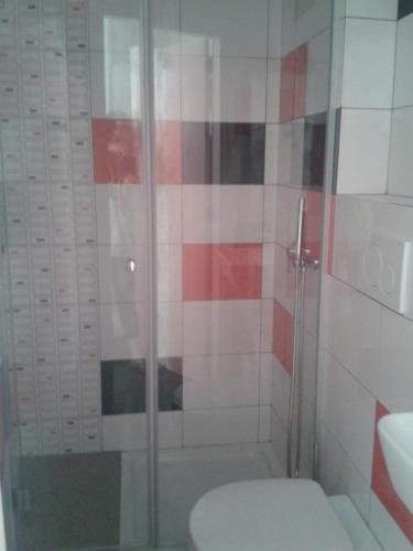 Habitación Doble Superior con baño privado del hotel Falow. Foto 13