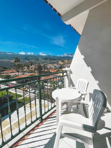 Estudio del hotel La Carabela. Foto 1