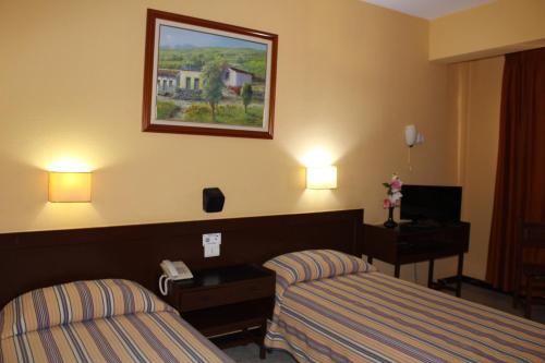 Double room del hotel Olympia. Foto 4