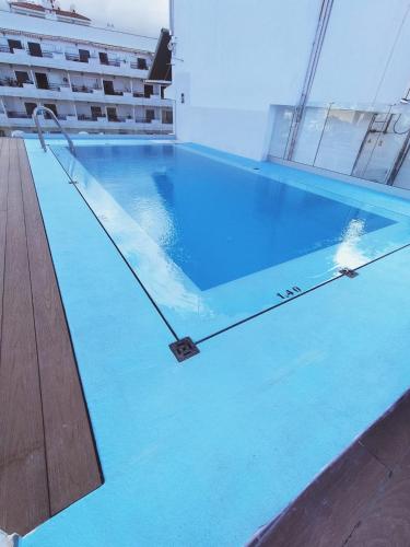 Estudio Vista Piscina Con Cocina Sofá Cama incluido 2 Camas individuales del hotel Park Plaza