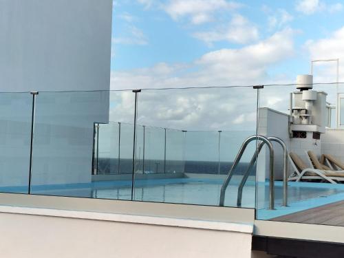 Estudio Balcón o Terraza Con Cocina Con Vistas 2 Camas individuales del hotel Park Plaza. Foto 3