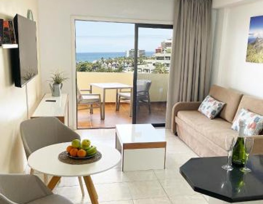 Apartamento de 1 dormitorio con vistas al mar del hotel Bahia Playa. Foto 3
