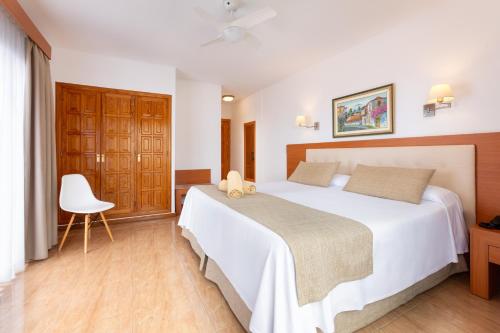 Habitación Doble del hotel Don Manolito. Foto 4