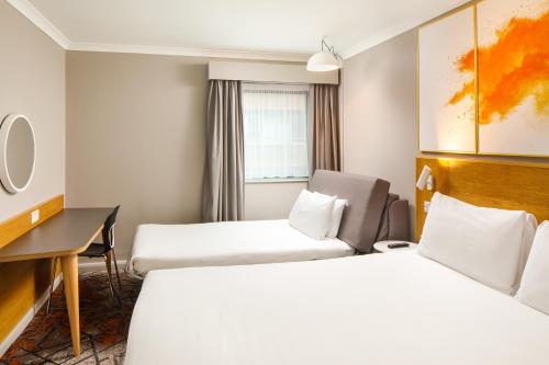 Habitación Familiar del hotel Ibis Styles Birmingham Centre. Foto 4