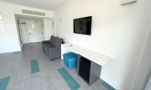 Habitación Doble Deluxe del hotel Complejo BLUESEA Puerto Resort Compuesto Por Canarife Y Bonanza Palace. Foto 4