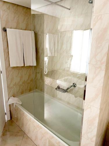 Habitación Doble Deluxe del hotel Complejo BLUESEA Puerto Resort Compuesto Por Canarife Y Bonanza Palace. Foto 6