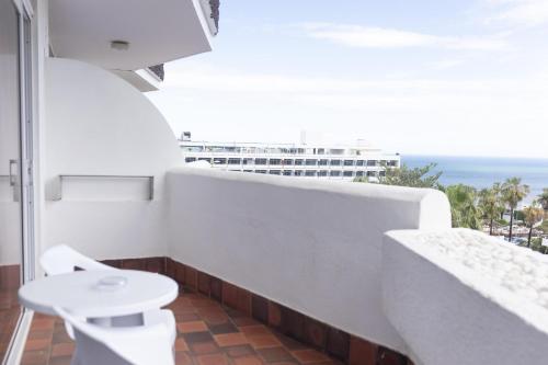 Habitación Doble con vistas al mar del hotel Complejo BLUESEA Puerto Resort Compuesto Por Canarife Y Bonanza Palace. Foto 12