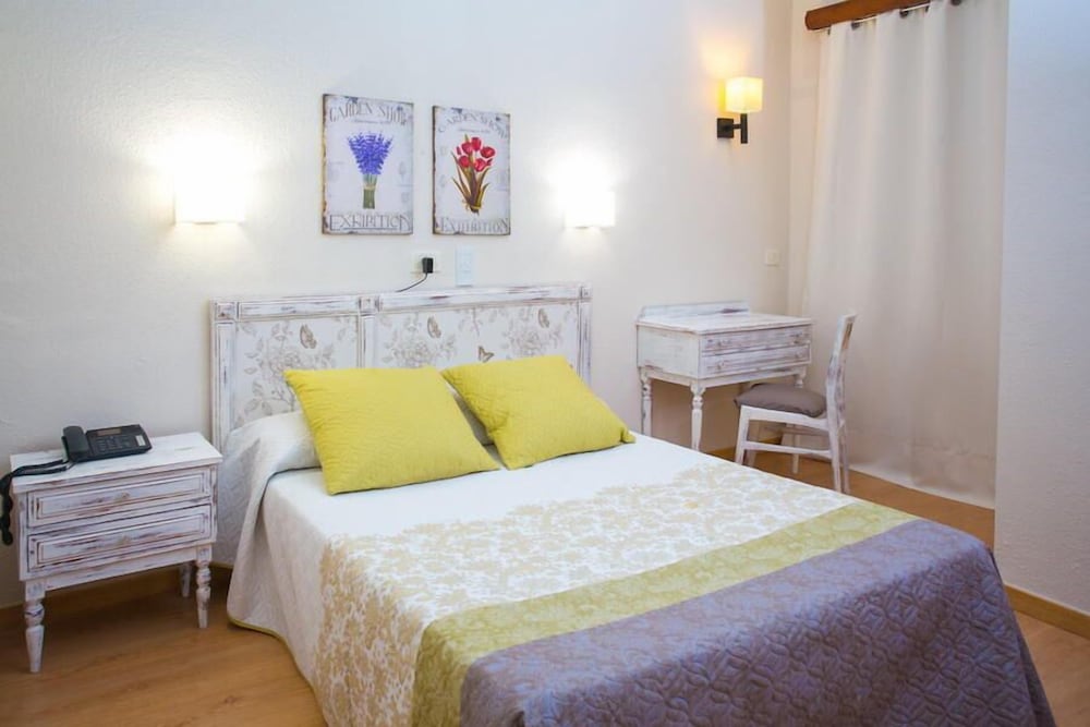 Habitación doble del hotel Marte. Foto 1