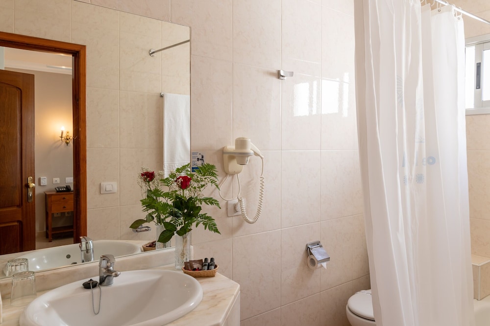 Habitación doble del hotel Marte. Foto 4