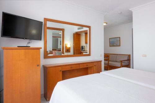 Estudio Sofá Cama incluido 2 Camas individuales del hotel Gf Noelia. Foto 2