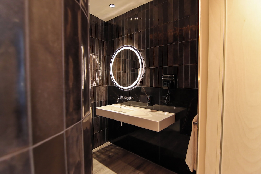 Habitación estándar del hotel Silken Saaj Maar- Adults Only. Foto 7