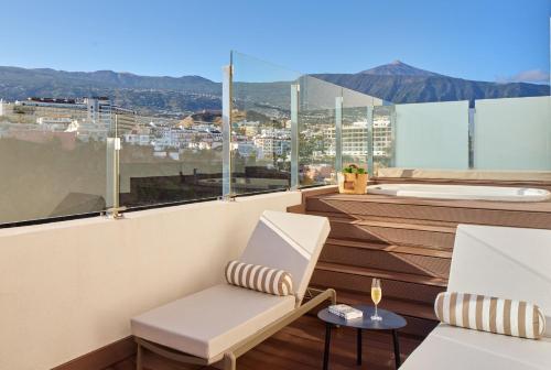 The Level Grand Premium Frontal Sea View with Hydromassage del hotel Meliá Costa Atlantis Tenerife