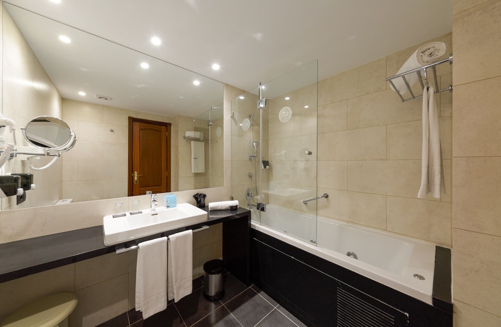 Habitación doble superior, 3 camas individuales del hotel Vallemar. Foto 1