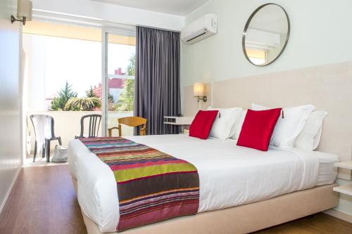 Habitación Doble con balcón - 2 camas del hotel Londres Estoril