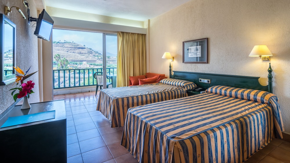 Double Room (2 or 3 Adults) del hotel BLUESEA Costa Jardin and Spa