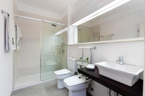 Estudio Superior del hotel Parque Vacacional Eden. Foto 1