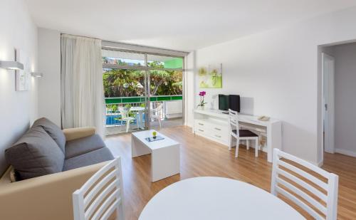 Habitación Familiar del hotel Parque Vacacional Eden. Foto 3